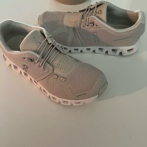 Women’s On cloud 5